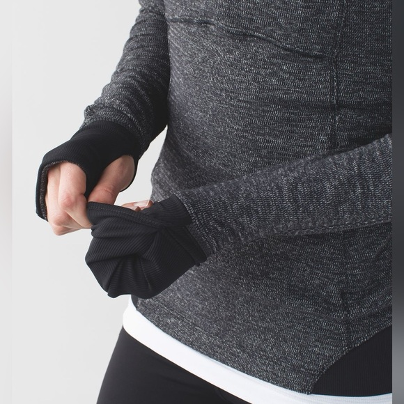 Lululemon Runderful 1/2 Zip - Picture 7 of 16